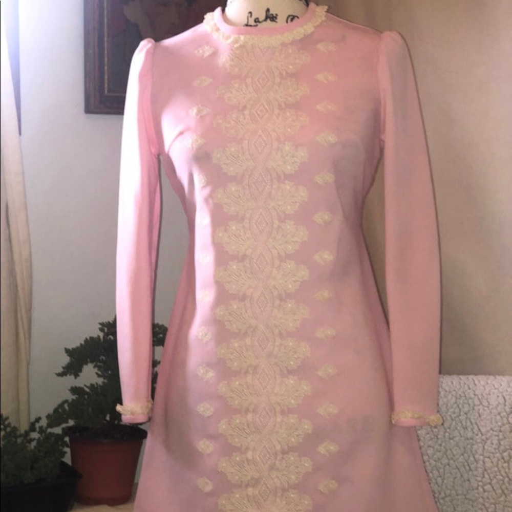 Vintage Mod 1960s Dress